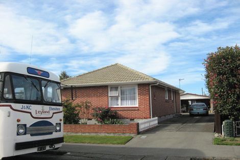 Photo of property in 17 Bucknell Street, Sockburn, Christchurch, 8042