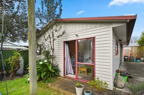 Photo of property in 17 Weka Street, Frankton, Hamilton, 3204