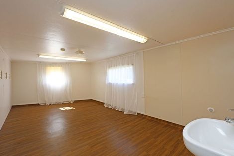 Photo of property in 43 Tamar Street, South Hill, Oamaru, 9400