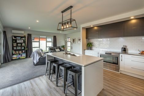 Photo of property in 33 Lewis Crescent, Rolleston, 7614