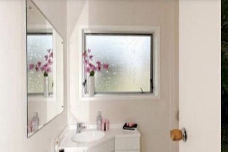 Photo of property in 9/42 Sheridan Drive, New Lynn, Auckland, 0600