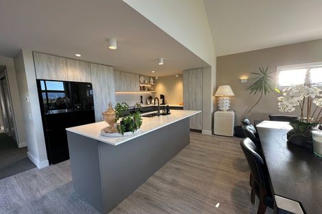 Photo of property in 10 Drysdale Road, Jacks Point, 9371