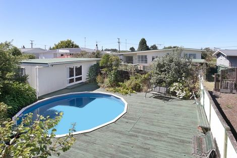 Photo of property in 96 Alexandra Street, Marton, 4710