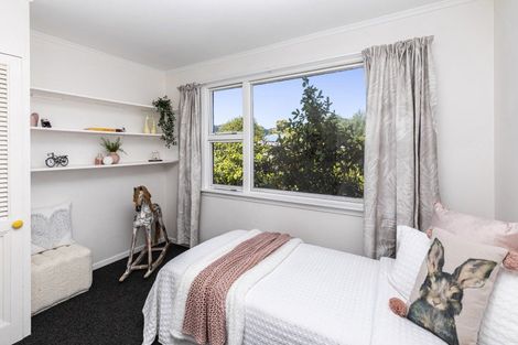 Photo of property in 18 Hurunui Street, Cracroft, Christchurch, 8025