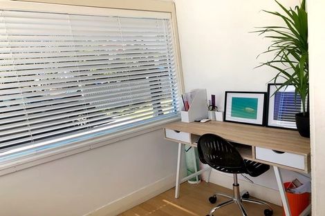 Photo of property in 1/1 Birkley Road, Bayswater, Auckland, 0622