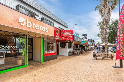 Photo of property in 2 Edgewater Grove, Orewa, 0931