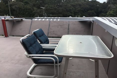 Photo of property in 1d/20 Ian Marwick Place, Birkenhead, Auckland, 0626