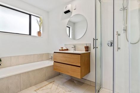 Photo of property in 1/49 Cowes Street, Avondale, Christchurch, 8061