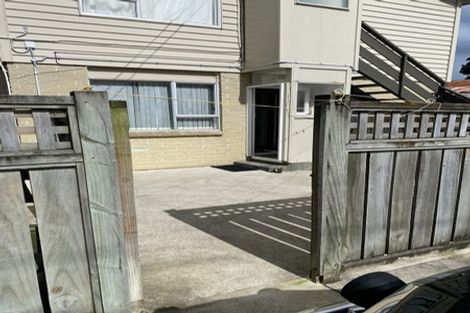 Photo of property in 1/24 Park Road, Miramar, Wellington, 6022