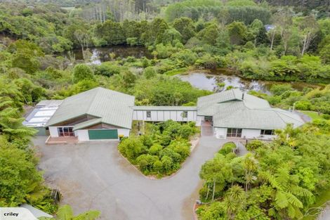Photo of property in 14 Makahika Road, Levin, 5571