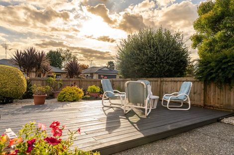 Photo of property in 35 Northmeadow Drive, Rototuna, Hamilton, 3210