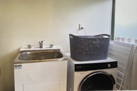 Photo of property in 17 Moa Street, Waikiwi, Invercargill, 9810