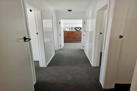 Photo of property in 596 Maunganui Road, Mount Maunganui, 3116