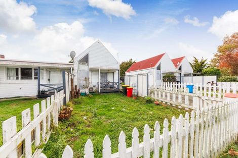 Photo of property in 5 Montgomery Street, Levin, 5510