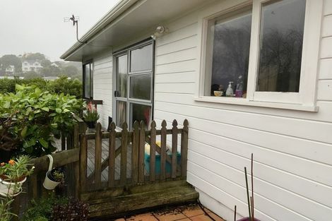Photo of property in 43 Cockayne Road, Khandallah, Wellington, 6035
