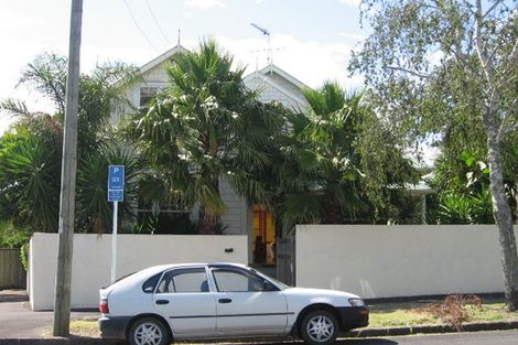 Photo of property in 39 St Marys Road, Saint Marys Bay, Auckland, 1011