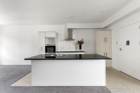 Photo of property in 9/130 Stancombe Road, Flat Bush, Auckland, 2016