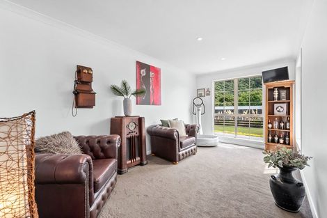 Photo of property in 63 Black Beech Street, Birchville, Upper Hutt, 5018