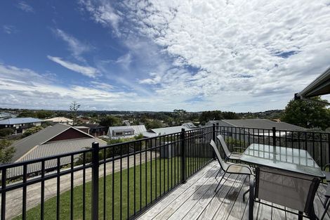 Photo of property in 6 Bronzewing Terrace, Unsworth Heights, Auckland, 0632