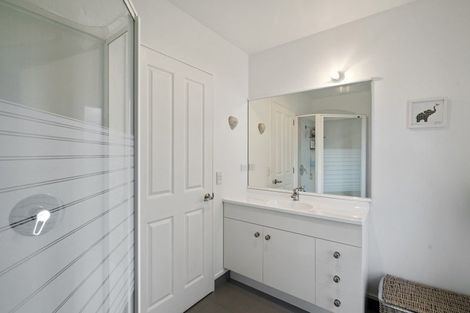 Photo of property in 18 Robinson Terrace, Rangatira Park, Taupo, 3330