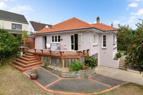 Photo of property in 6 Tarbett Road, Hillcrest, Hamilton, 3216