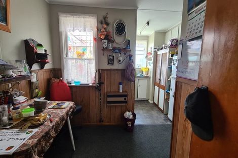 Photo of property in 24 Whitcombe Road, Opunake, 4616