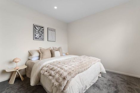 Photo of property in 78a Seaview Road, Glenfield, Auckland, 0629