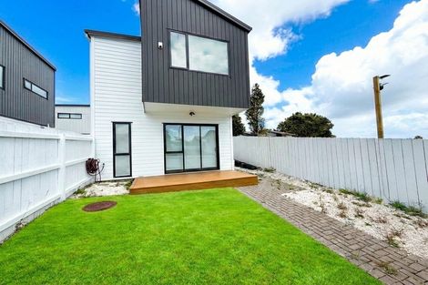 Photo of property in 3a Sheralee Place, Bucklands Beach, Auckland, 2014