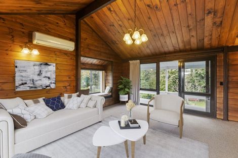 Photo of property in 19 Nikau Street, Inglewood, 4330