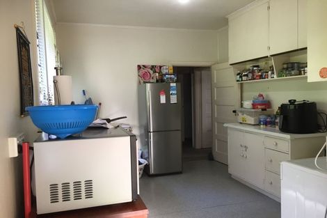 Photo of property in 81 Monorgan Road, Strathmore Park, Wellington, 6022