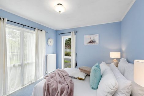 Photo of property in 6 John Witton Drive, Crofton Downs, Wellington, 6035