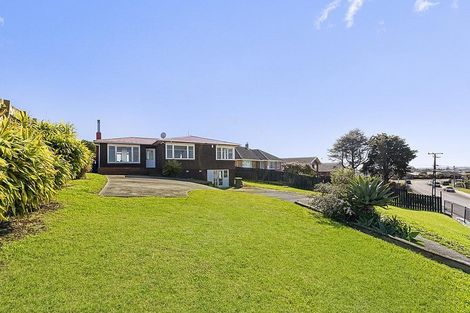 Photo of property in 18 Prangley Avenue, Mangere, Auckland, 2022