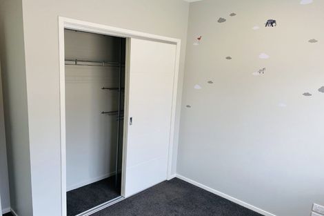 Photo of property in 10 Te Roera Place, Riverhead, 0820