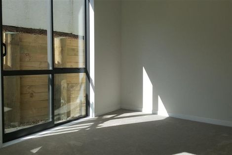 Photo of property in 3a Horizon Way, West Harbour, Auckland, 0618