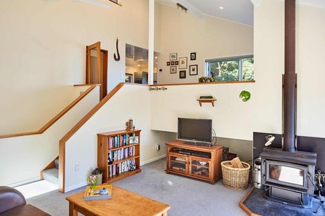 Photo of property in 125b Marine Drive, Sorrento Bay, Lower Hutt, 5013