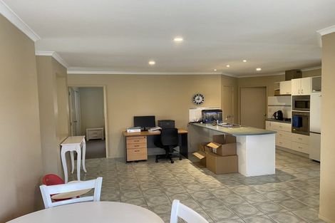 Photo of property in 90 Pinecrest Drive, Gulf Harbour, Whangaparaoa, 0930