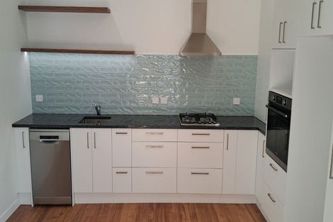 Photo of property in 30 Wilberforce Street, Miramar, Wellington, 6022