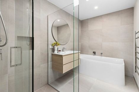 Photo of property in 14 Moonstone Street, Albert Town, Wanaka, 9305