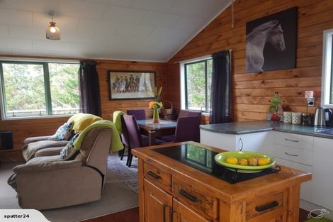 Photo of property in 393 Brooks Road, Waipu, 0582