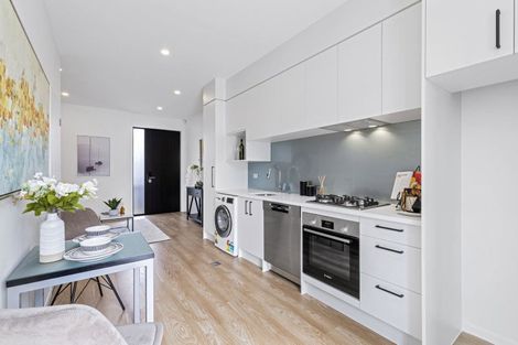 Photo of property in 39 Coronation Road, Papatoetoe, Auckland, 2025