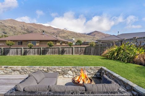 Photo of property in 40 West Meadows Drive, Wanaka, 9305