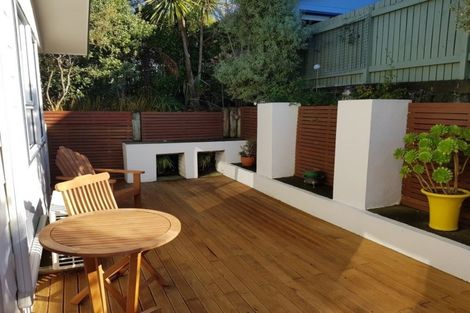 Photo of property in 18 Woolwich Close, Whitby, Porirua, 5024