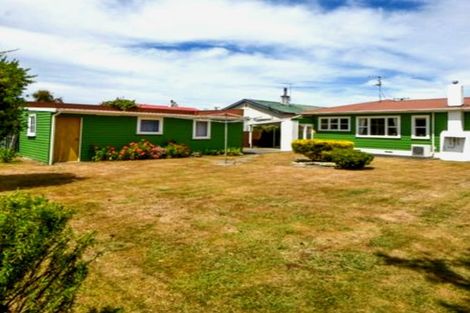 Photo of property in 9 Wakelin Street, Carterton, 5713