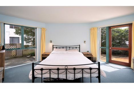 Photo of property in 229b Mount Pleasant Road, Mount Pleasant, Christchurch, 8081