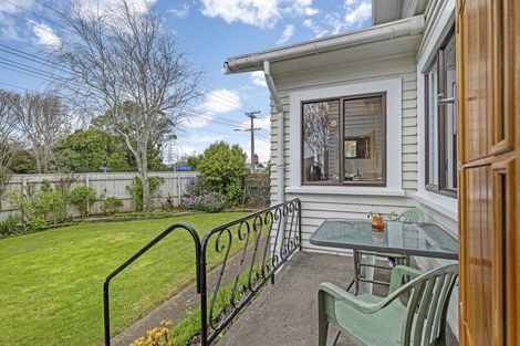 Photo of property in 348 Carrington Street, Vogeltown, New Plymouth, 4310