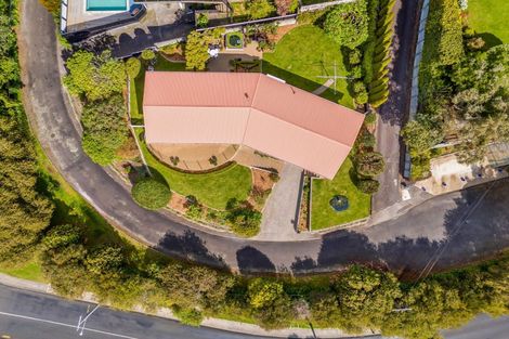 Photo of property in 42 Seaview Road, Marfell, New Plymouth, 4310