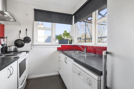 Photo of property in 66c Elm Row, Dunedin Central, Dunedin, 9016