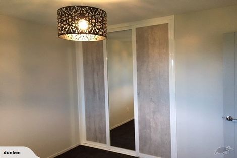 Photo of property in 36 Knights Road, Rothesay Bay, Auckland, 0630