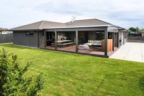 Photo of property in 45 Liberty Grove, Kelvin Grove, Palmerston North, 4414