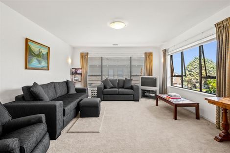 Photo of property in 10 Tatyana Place, Massey, Auckland, 0614